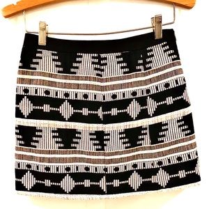 Black/Cream Topshop Tribal Skirt SZ 2